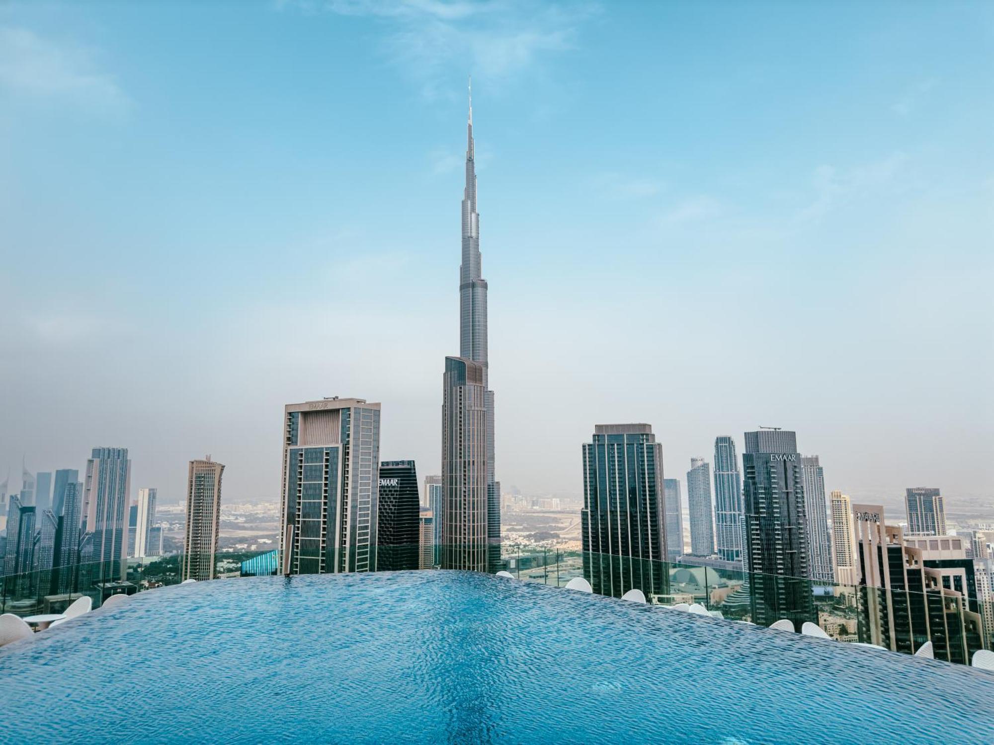 Apartament Aliving Luxe 2Br With Burj Khalifa View Infinity Pool Midtown-4704 Dubaj Zewnętrze zdjęcie