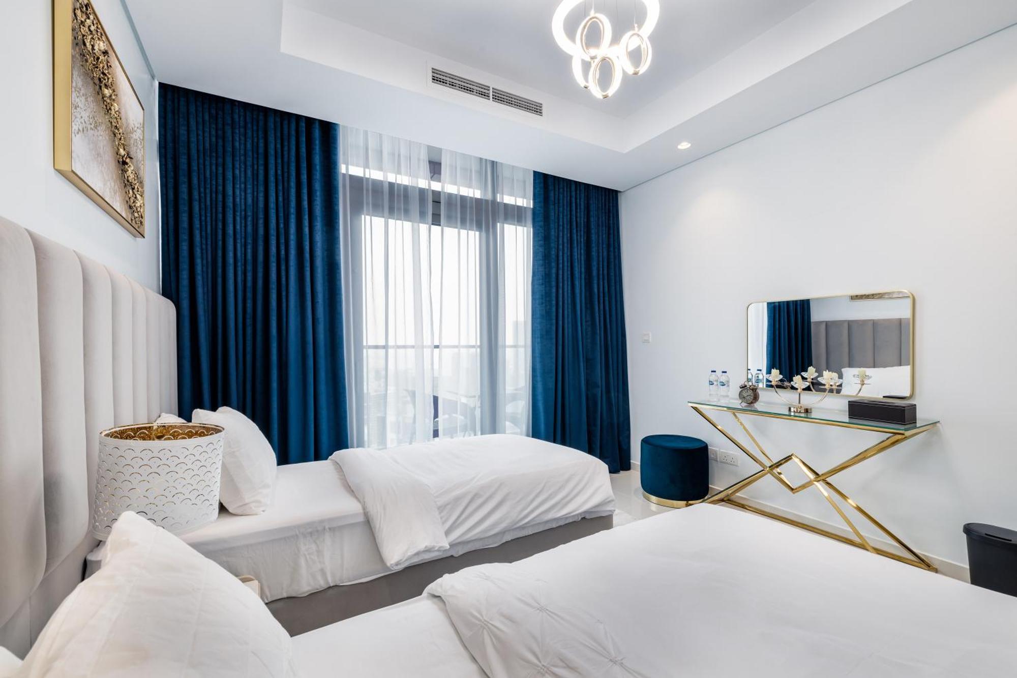 Apartament Aliving Luxe 2Br With Burj Khalifa View Infinity Pool Midtown-4704 Dubaj Zewnętrze zdjęcie